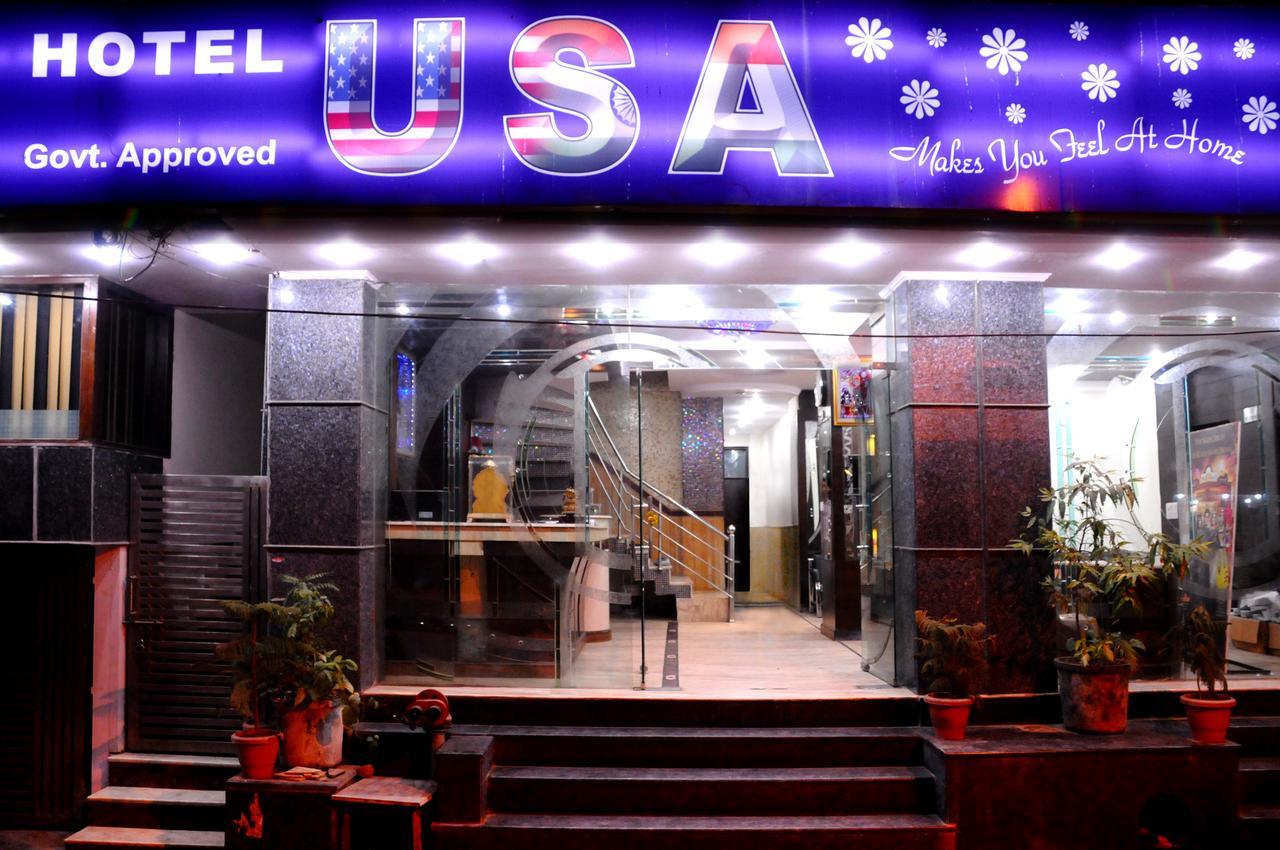 Hotel Usa 뉴델리 외부 사진
